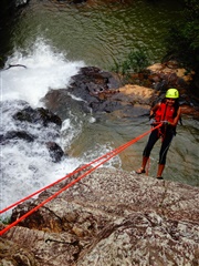 Meha Canyoning