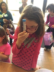Girls Scientist